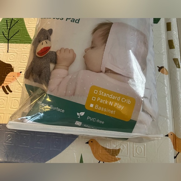 NIB Biloban Bamboo Bassinet Mattress Protector (Nestig Mini Crib compatible) - Picture 2 of 2